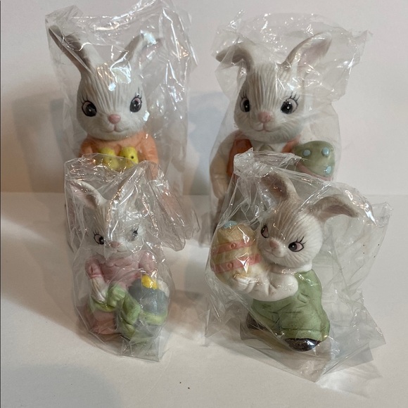 Homco Other - Vintage Homco Easter Bunny Holiday 4 Piece Family New e